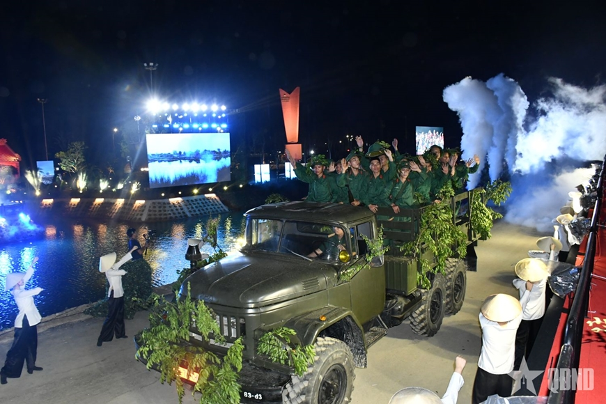 “Bản hùng ca trên sông”: Vọng lời tri ân sâu sắc bên dòng sông Gianh      

